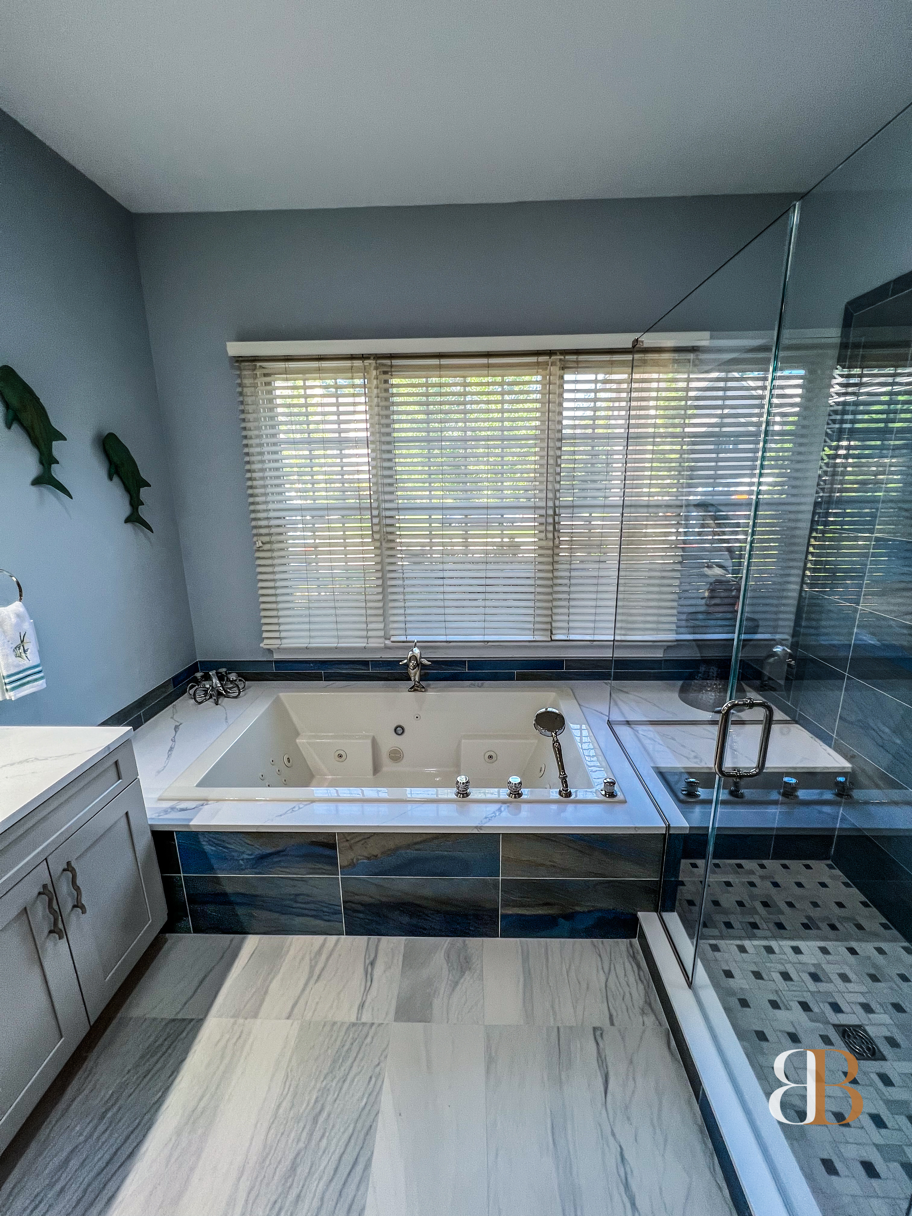 Contemporary bathroom remodel in Villanova by B&B Associates Creations — photo 7